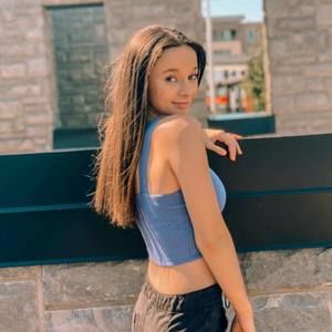 Meet your Posher, Darcie